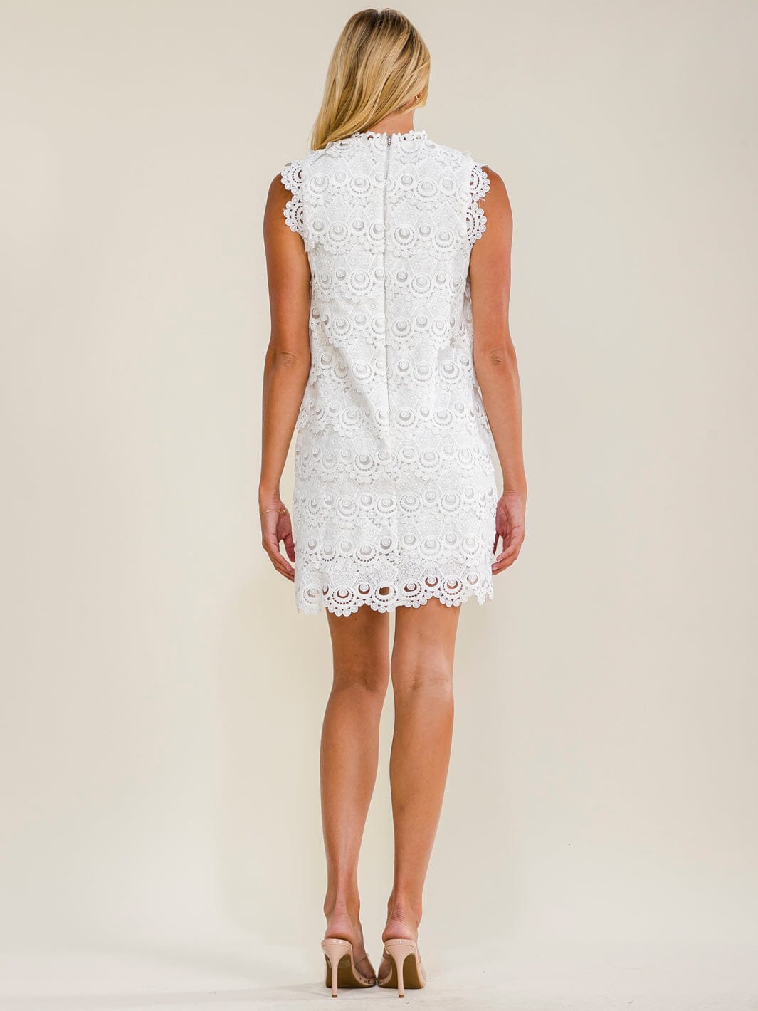 JUST ME WOMEN'S SLEEVELESS CROCHET MINI DRESS