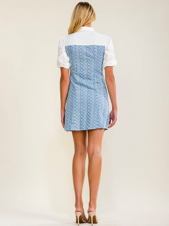 WOMEN'S SHORT SLEEVE BUTTON UP EYELET CONTRAST DENIM MINI DRESS