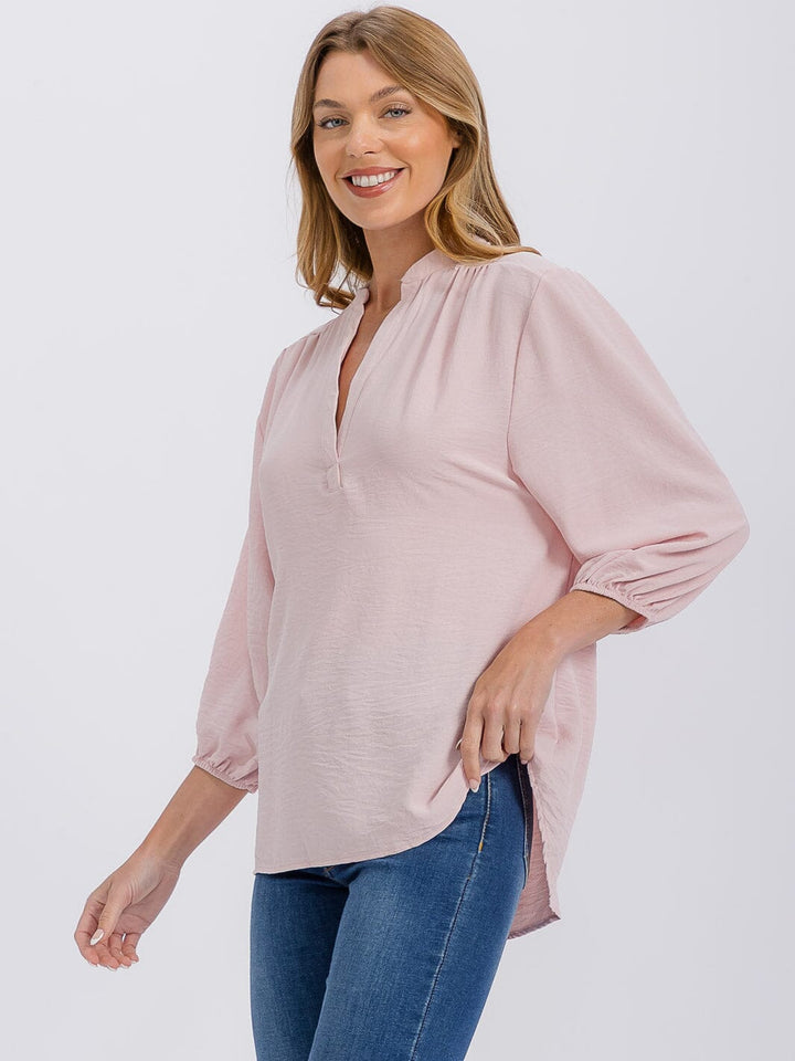 WOMEN'S 3/4 SLEEVE V-NECK HIGH-LOW BLOUSE