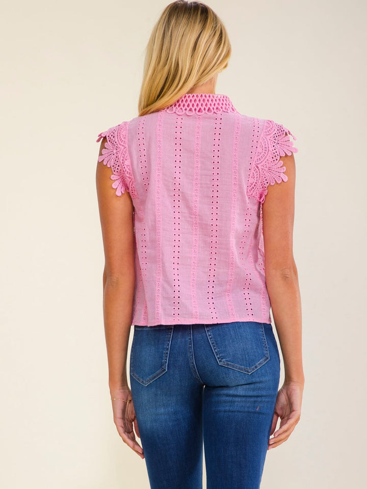 WOMEN'S SLEEVELESS BUTTON UP EYELET CROCHET BLOUSE