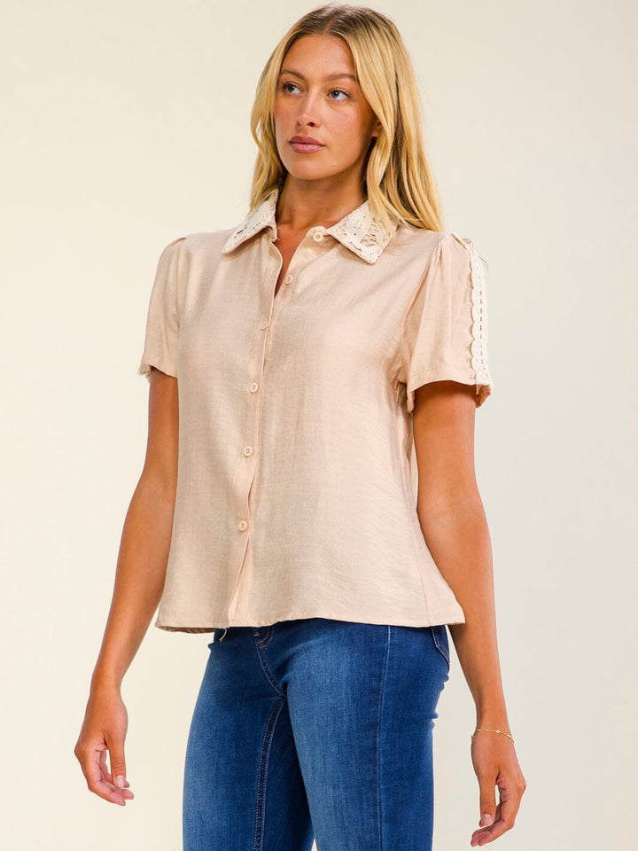 WOMEN'S SHORT SLEEVE BUTTON UP CROCHET DETAILED BLOUSE
