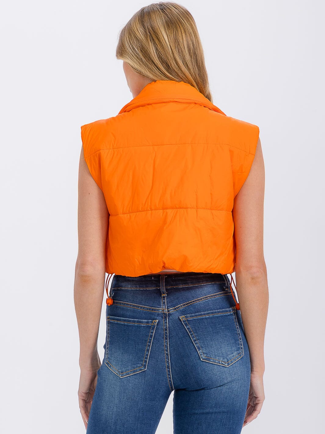 WOMEN'S SLEEVELESS ZIPPER CLOSURE PATCH PUFFER VEST