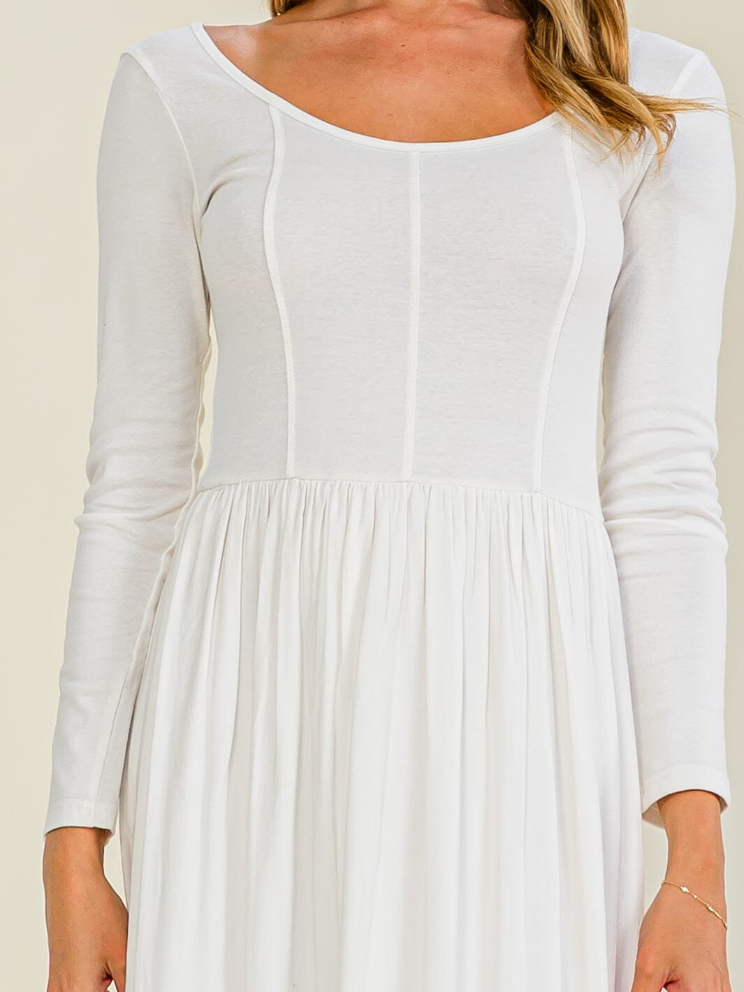 WOMEN'S LONG SLEEVE CONTRAST MAXI DRESS