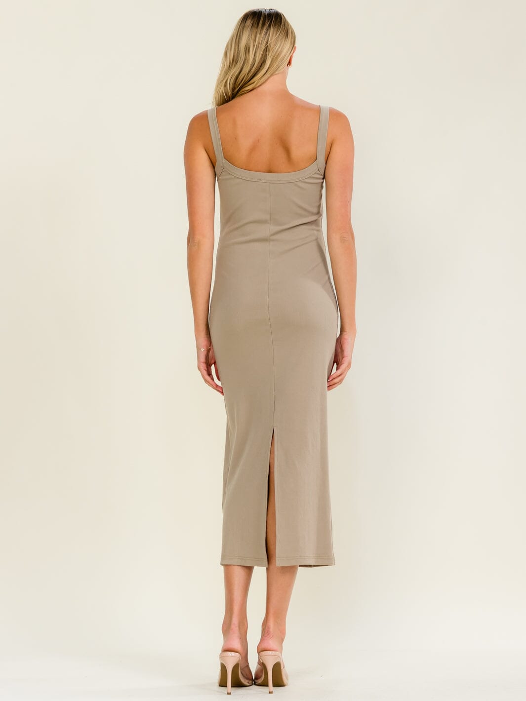 WOMEN'S SLEEVELES SQUARE NECK RIBBED MAXI DRESS