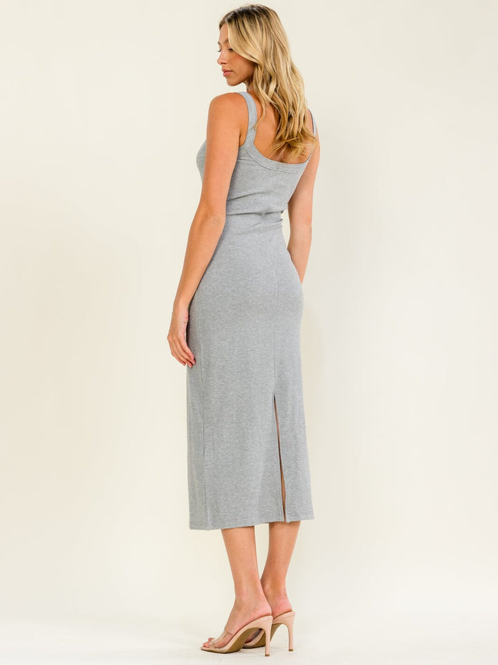 WOMEN'S SLEEVELES SQUARE NECK RIBBED MAXI DRESS