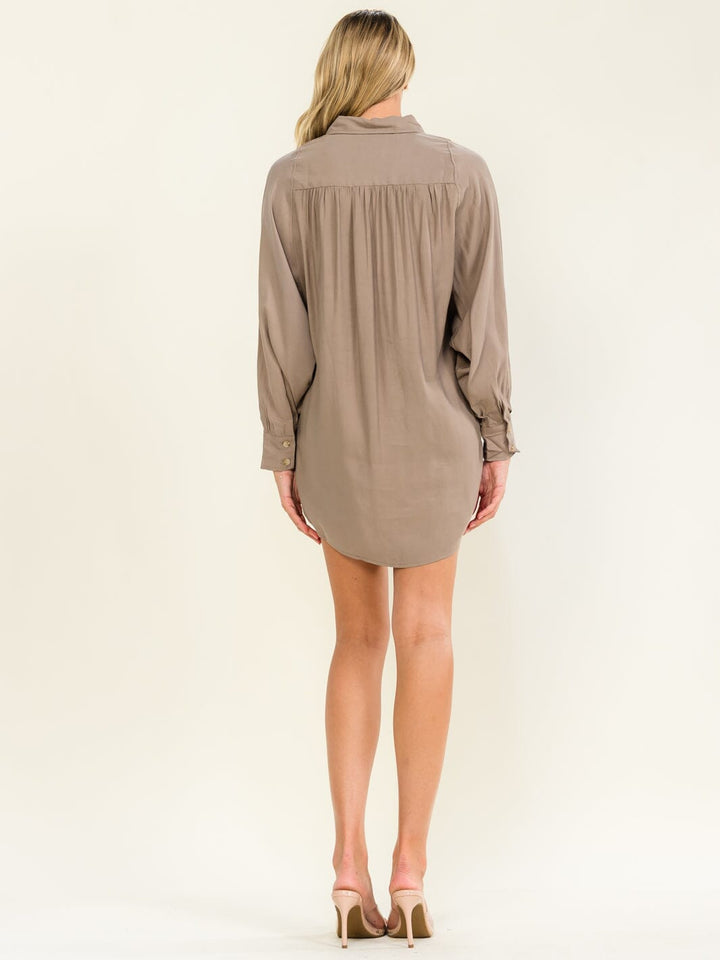 WOMEN'S LONG SLEEVE BUTTON CLOSURE FRONT POCKETS TUNIC MINI DRESS