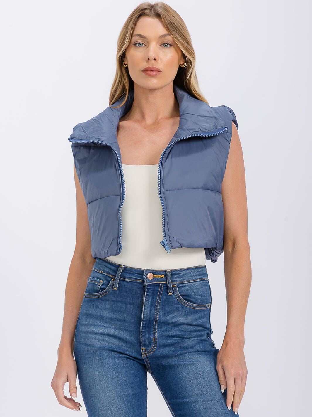 WOMEN'S SLEEVELESS ZIPPER CLOSURE PUFFER VEST