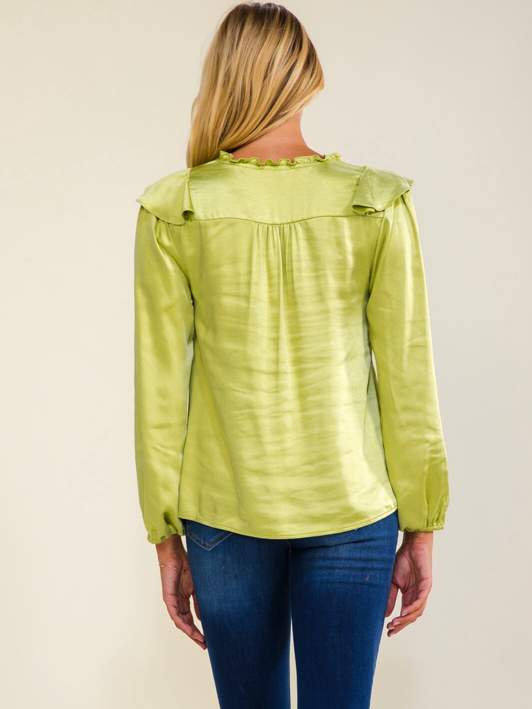 WOMEN'S LONG SLEEVE V-NECK RUFFLE BLOUSE