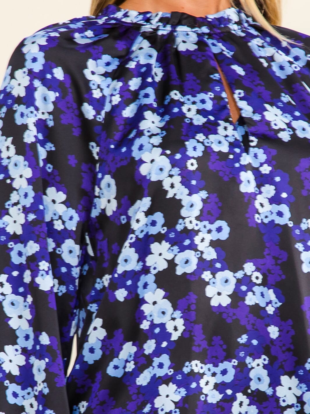 WOMEN'S LONG SLEEVE FLORAL BLOUSE