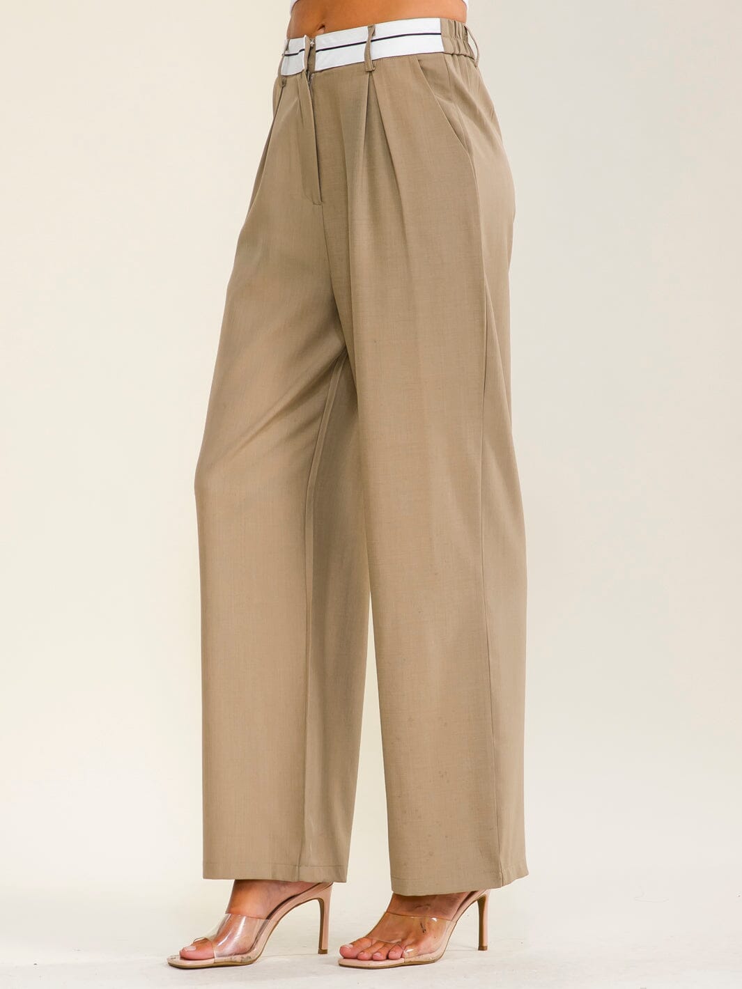 WOMEN'S ELASTIC WAIST BUTTON CLOSURE FRONT POCKETS STRAIGHT LEGS PANTS