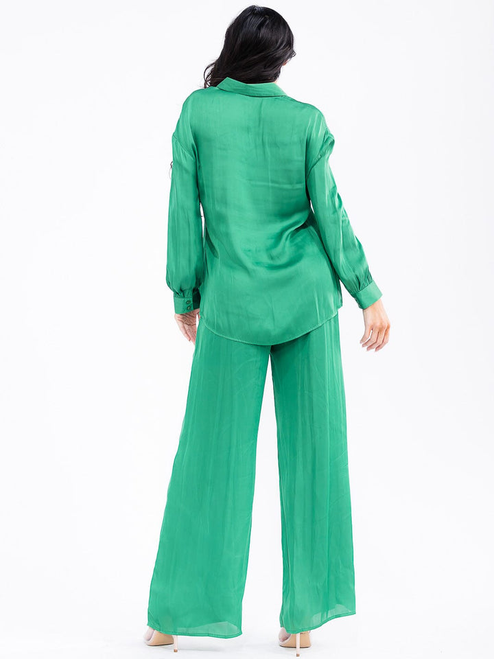 WOMEN'S LONG SLEEVE BUTTON UP BLOUSE