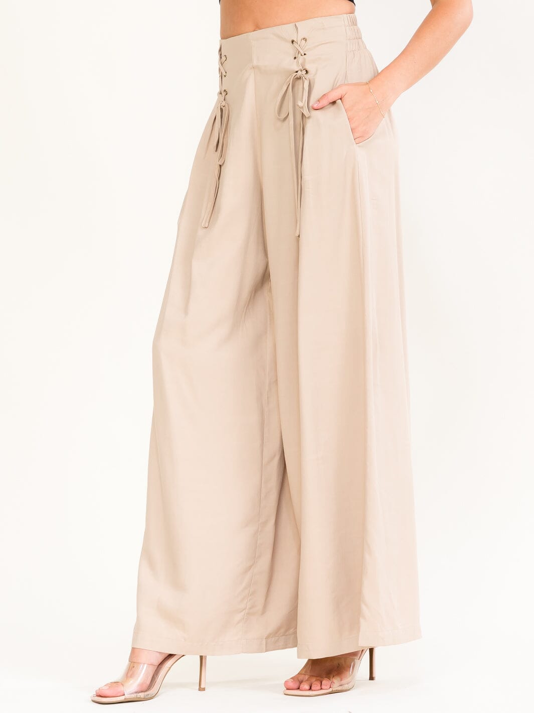 WOMEN'S ELASTIC WAIST FRONT POCKETS LACE UP DETAILED WIDE LEG PANTS