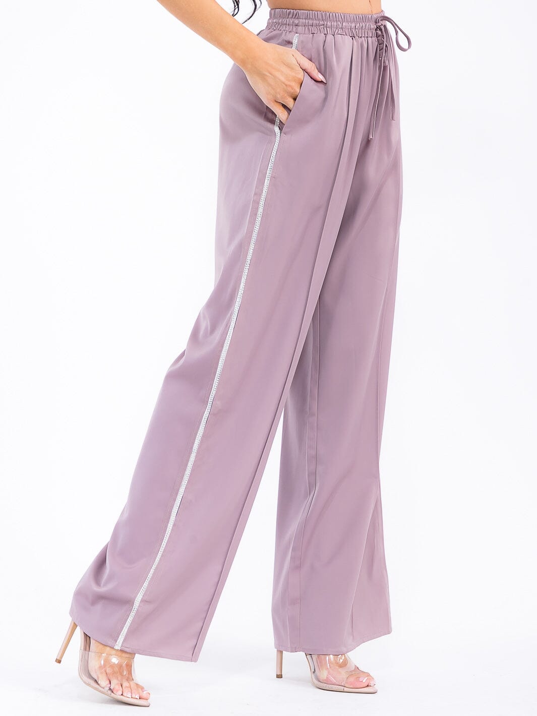 WOMEN'S ELASTIC WAIST FRONT POCKETS WIDE LEG STUDS DETAILED PANTS