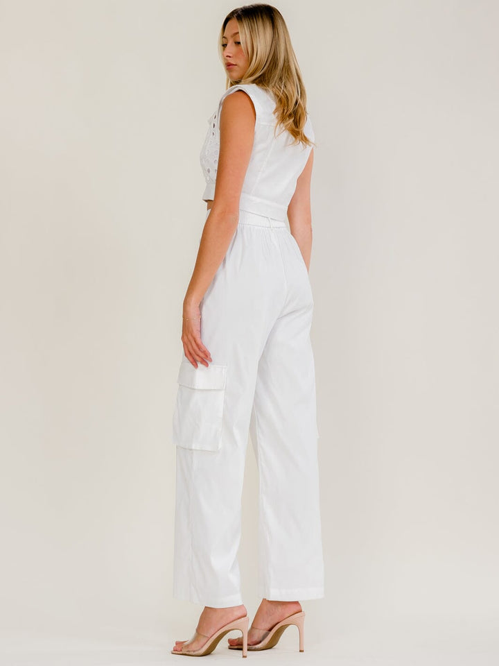 WOMEN'S SLEEVELESS BLOUSE & ELASTIC WAIST PANTS EYELET DETAILED 2PC. SET