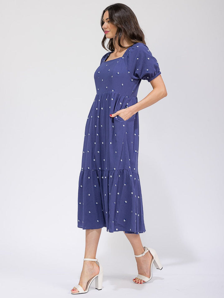WOMEN'S SHORT SLEEVE SQUARE NECK FRONT POCKETS EMBROIDERY FLOWERS MAXI DRESS