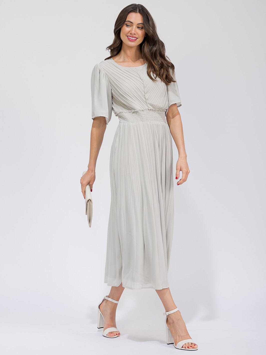 WOMEN'S SHORT SLEEVE SMOCK WAIST PLEATED MAXI DRESS