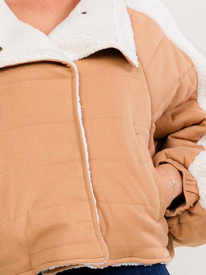 WOMEN'S LONG SLEEVE ZIPPER CLOSURE FRONT POCKET SHERPA CONTRAST JACKET