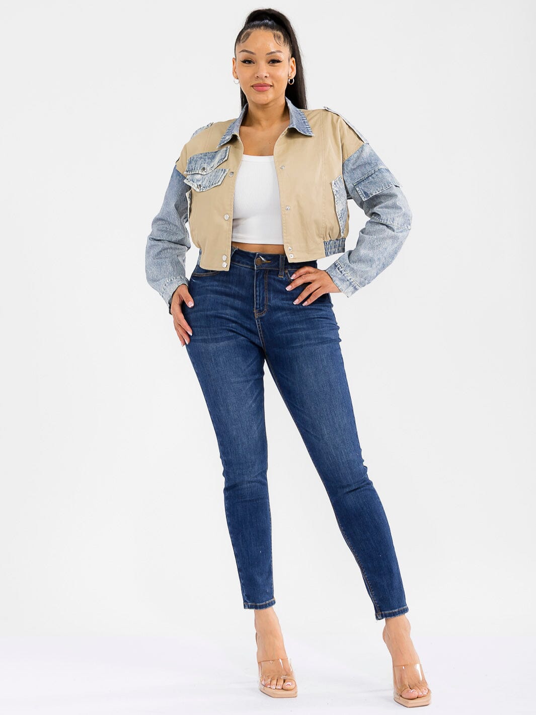 WOMEN'S LONG SLEEVE BUTTON CLOSURE FRONT POCKET DENIM CONTRAST JACKET