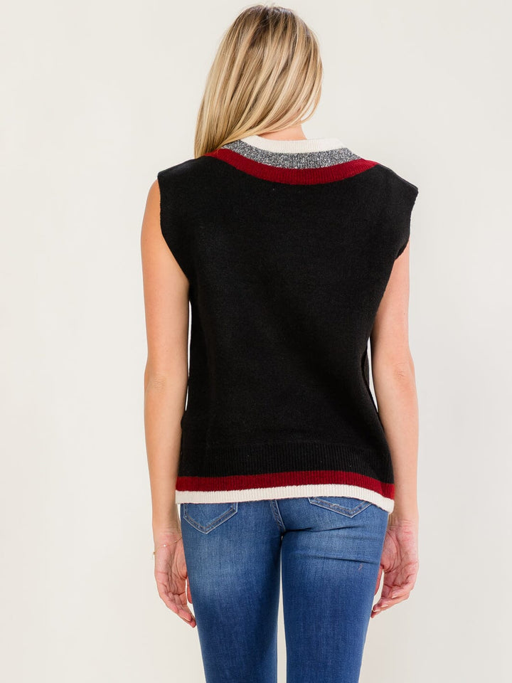 WOMEN'S SLEEVELESS V-NECK SWEATER TOP
