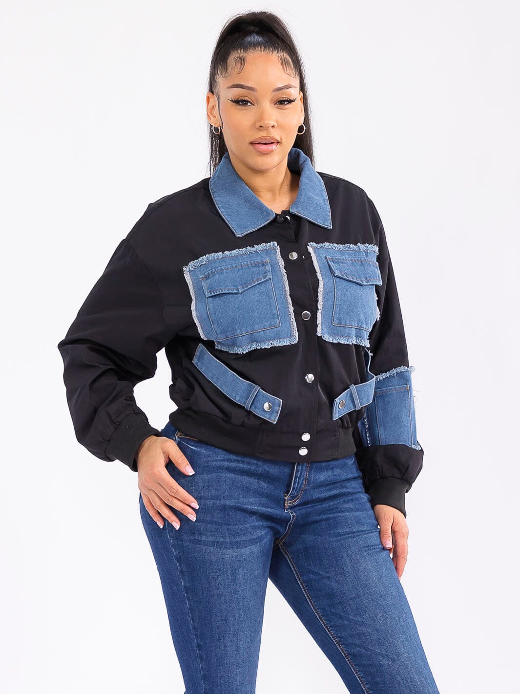 WOMEN'S LONG SLEEVE BUTTON CLOSURE FRONT POCKETS DENIM CONTRAST JACKET