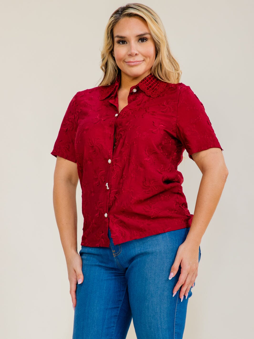 PLUS SIZE SHORT SLEEVE BUTTON UP EMBROIDERY BLOUSE
