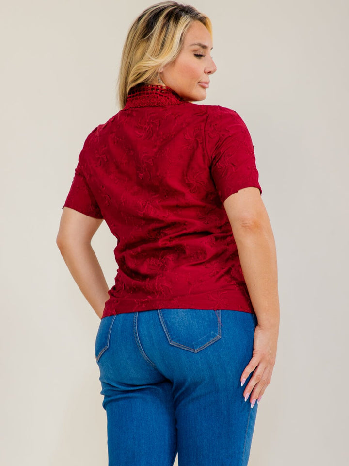 PLUS SIZE SHORT SLEEVE BUTTON UP EMBROIDERY BLOUSE