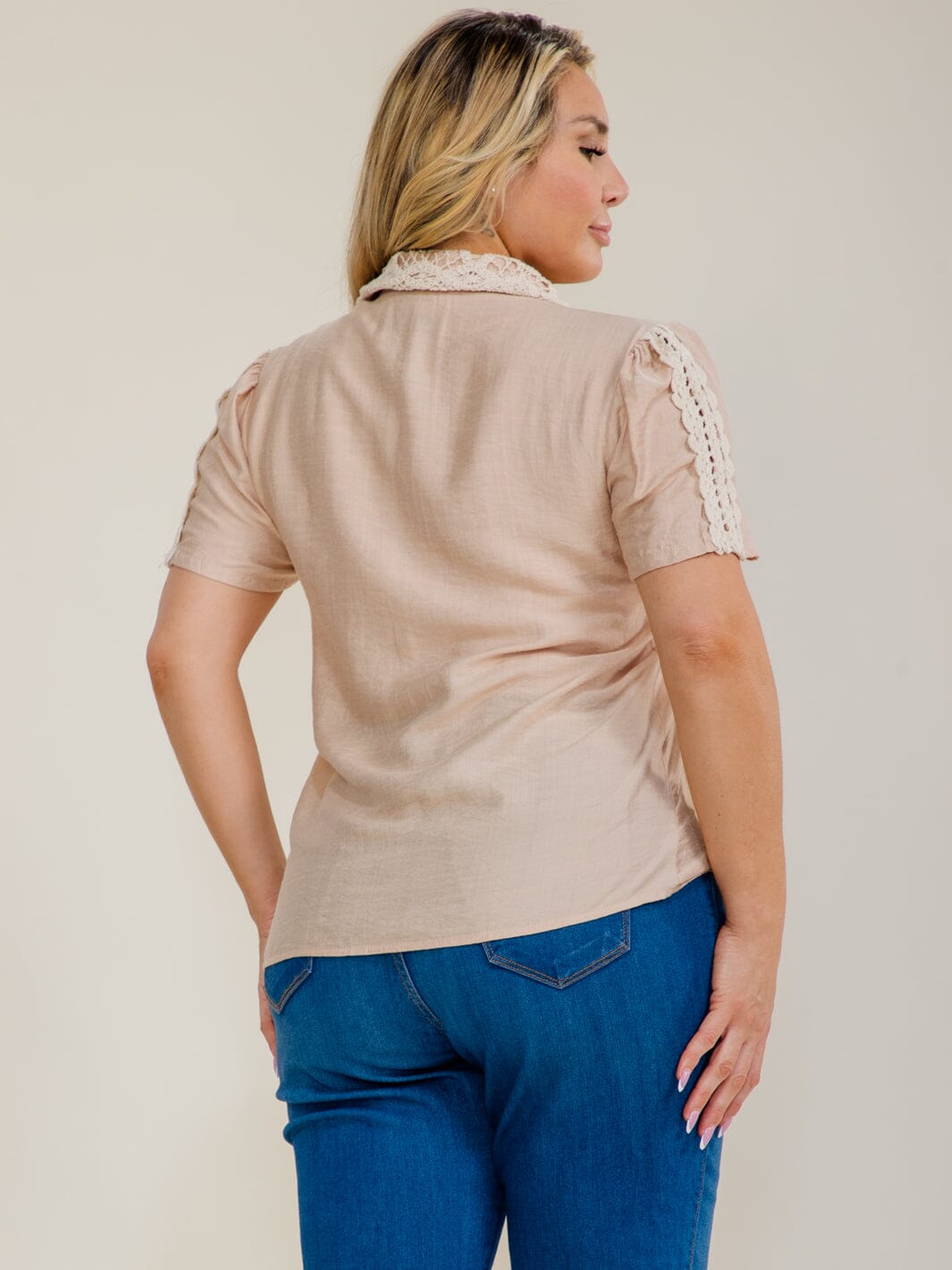 PLUS SIZE SHORT SLEEVE BUTTON UP CROCHET TRIM BLOUSE
