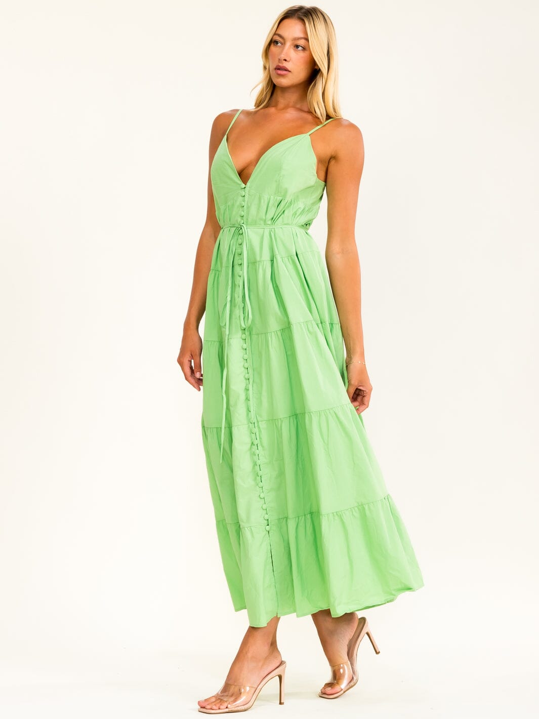 BEULAH WOMEN'S SLEEVELESS V-NECK BUTTON UP TIERED MAXI DRESS