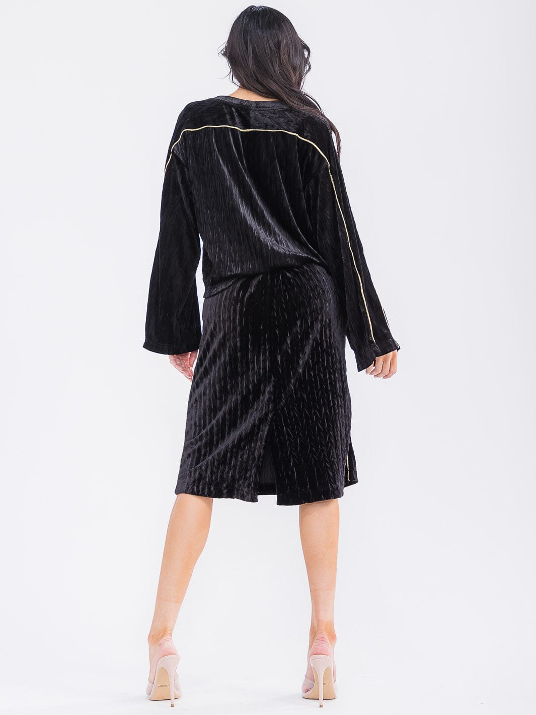 WOMEN'S LONG SLEEVE TOP & ELASTIC WAIST MIDI SKIRT VELVET DETAILED 2PC. SET