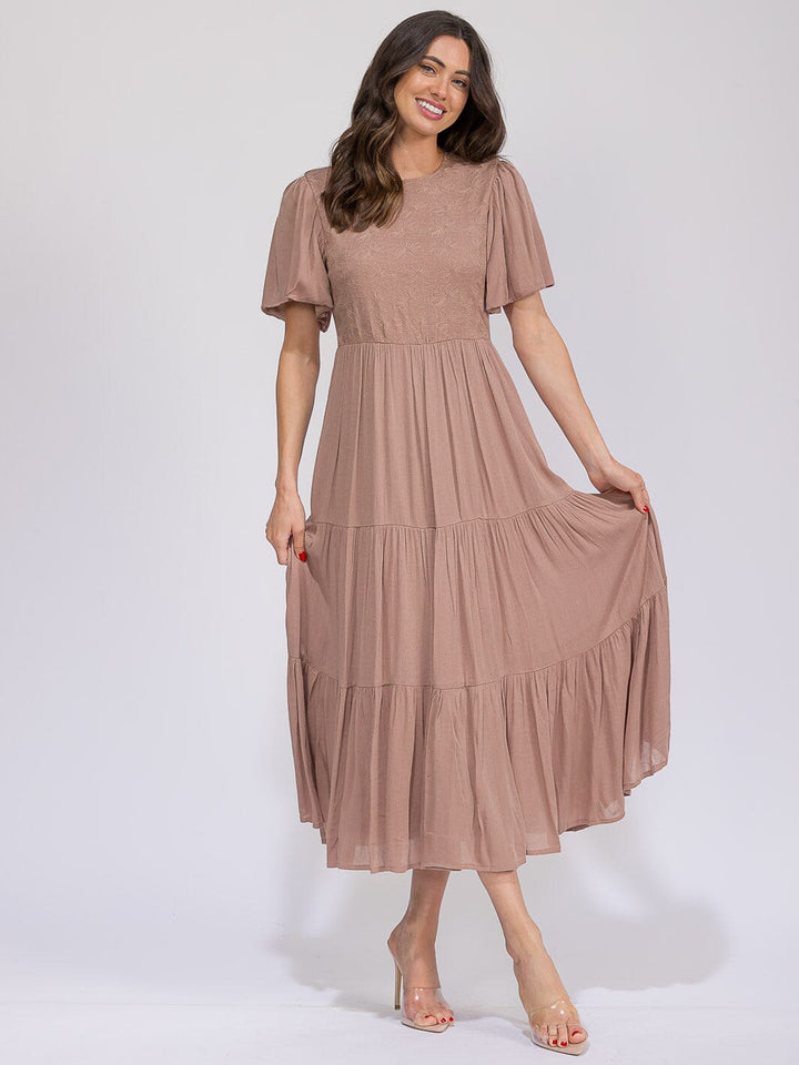 WOMEN'S SHORT SLEEVE DETAILED FRONT POCKETS TIERED MAXI DRESS