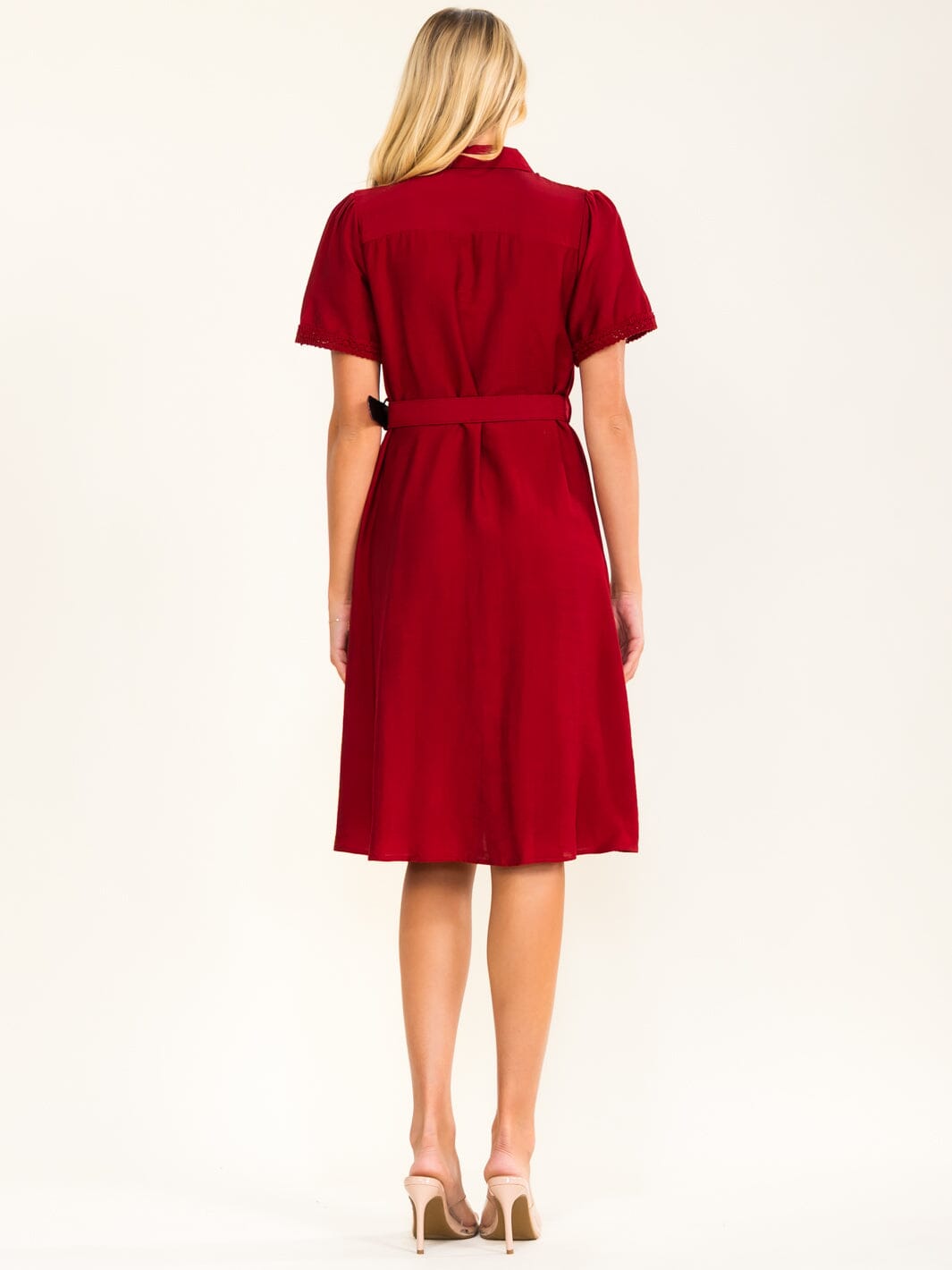 WOMEN'S SHORT SLEEVES V-NECK BUTTON UP BELTED CROCHET MIDI DRESS