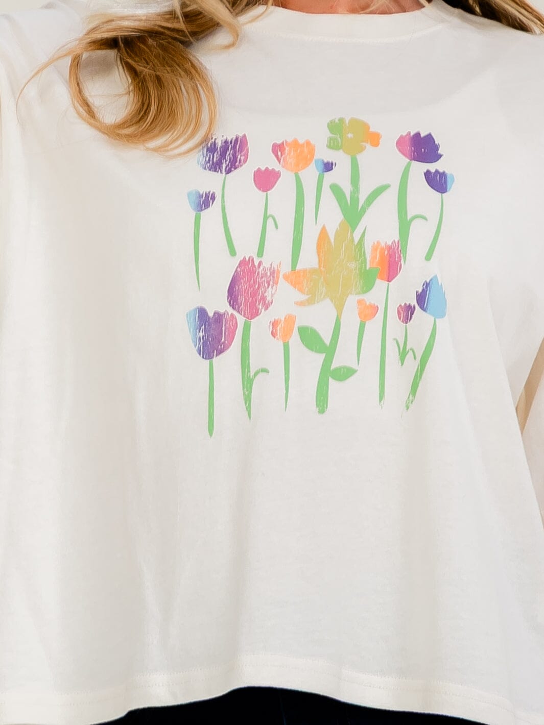 WOMEN'S SHORT SLEEVE GRAPHIC T-SHIRT