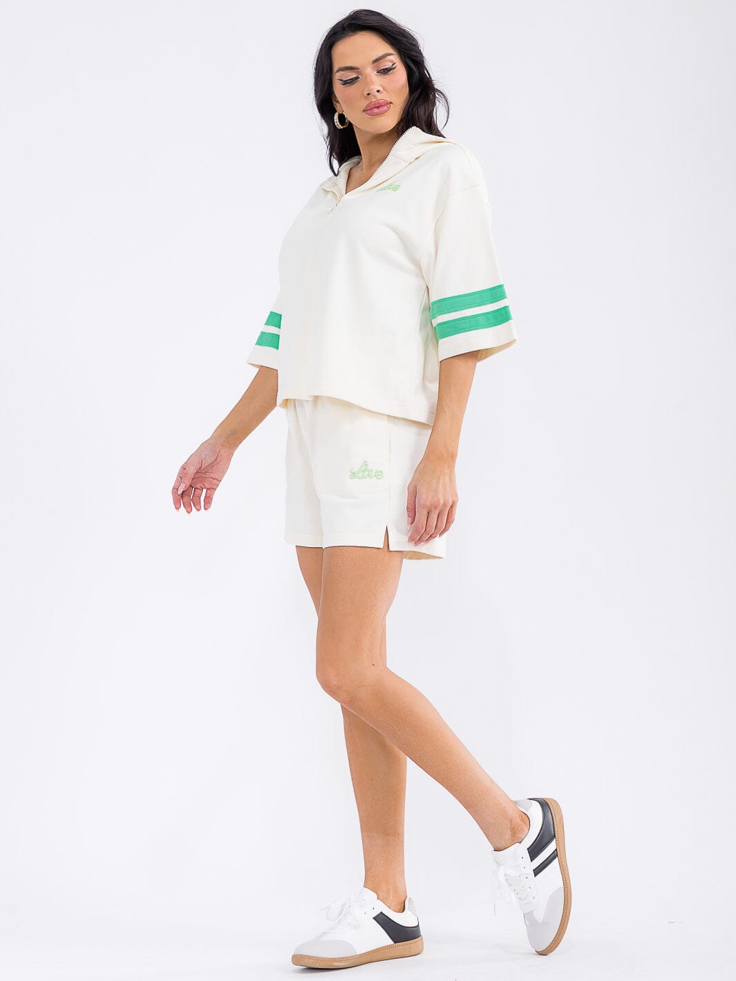 WOMEN'S ELASTIC WAIST FRONT POCKETS SELF TIE GRAPHIC MINI SHORTS