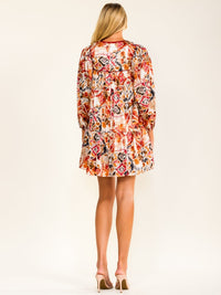 WOMEN'S 3/4 SLEEVE V-NECK FRONT POCKETS MULTI PRINT MINI DRESS