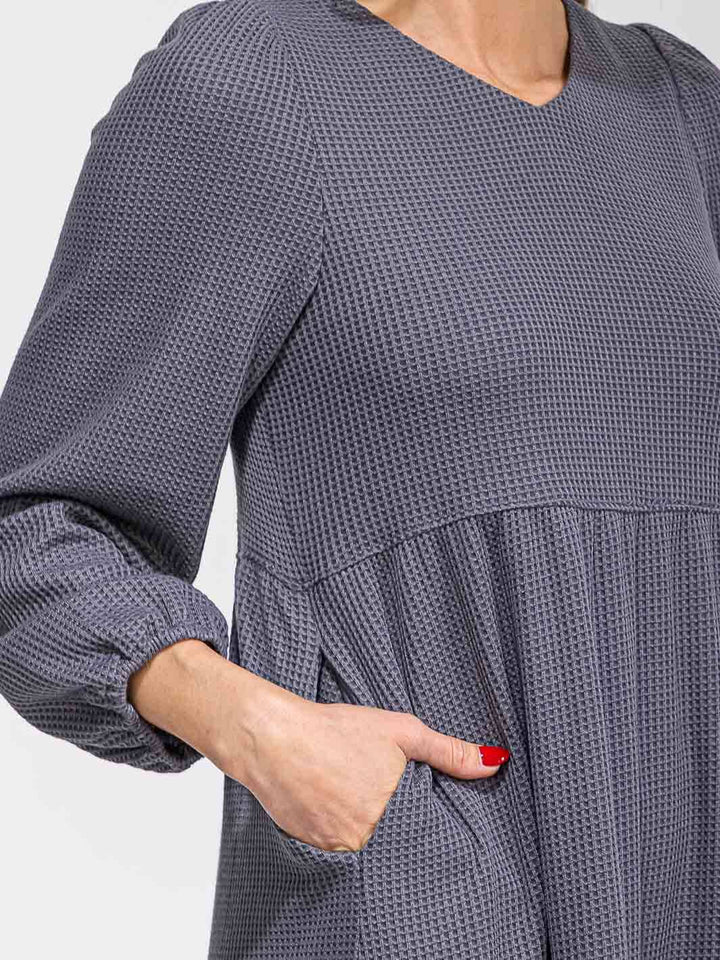 WOMEN'S LONG SLEEVE FRONT POCKETS TIERED WAFFLE MAXI DRESS