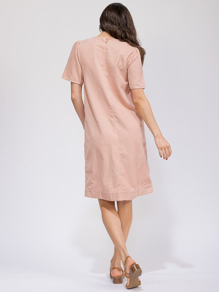 WOMEN'S SHORT SLEEVE FRONT POCKETS RIBBED MIDI DRESS