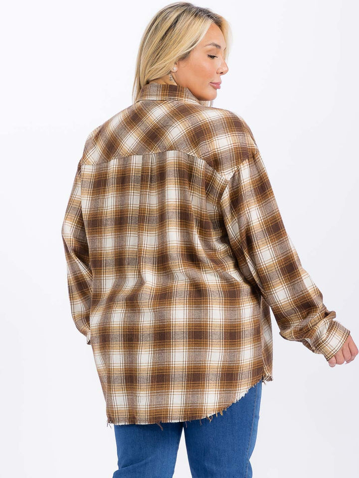 PLUS SIZE LONG SLEEVE FRONT POCKET BUTTON UP PLAID SHIRT