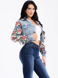 WOMEN'S LONG SLEEVE BUTTON CLOSURE POCKETS FLORAL CROP DENIM JACKET