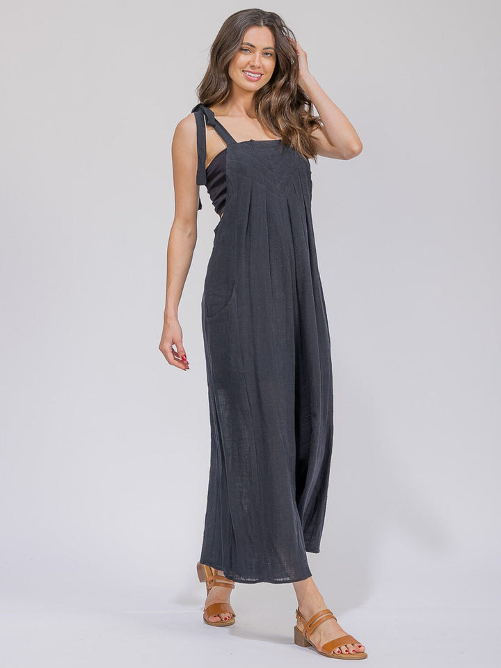 WOMEN'S SLEEVELESS FRONT POCKETS WIDE LEG JUMPSUIT