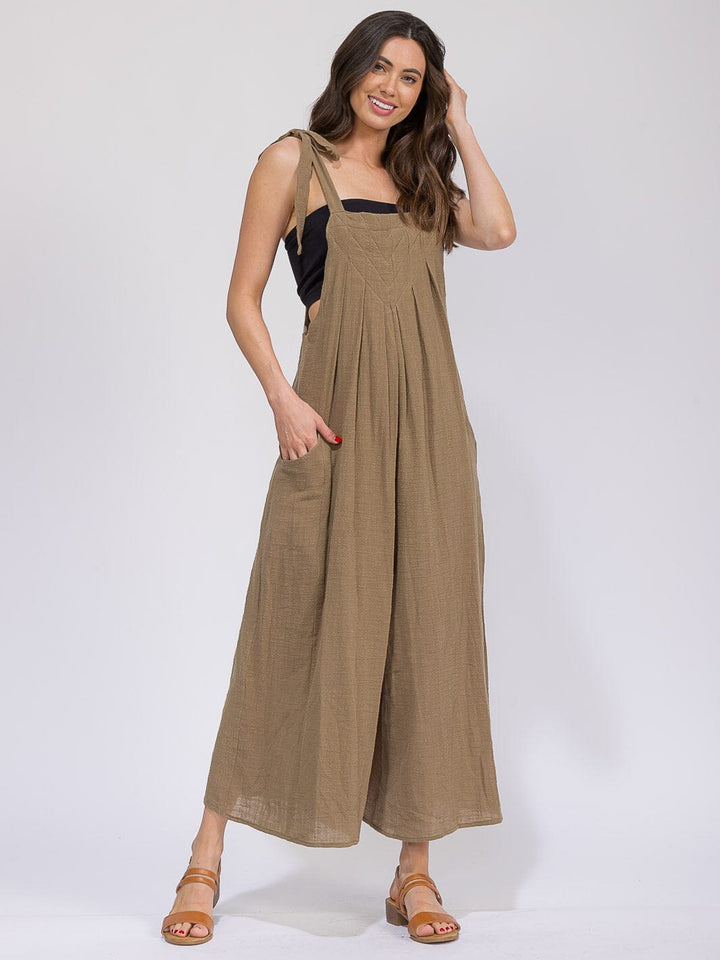 WOMEN'S SLEEVELESS FRONT POCKETS WIDE LEG JUMPSUIT