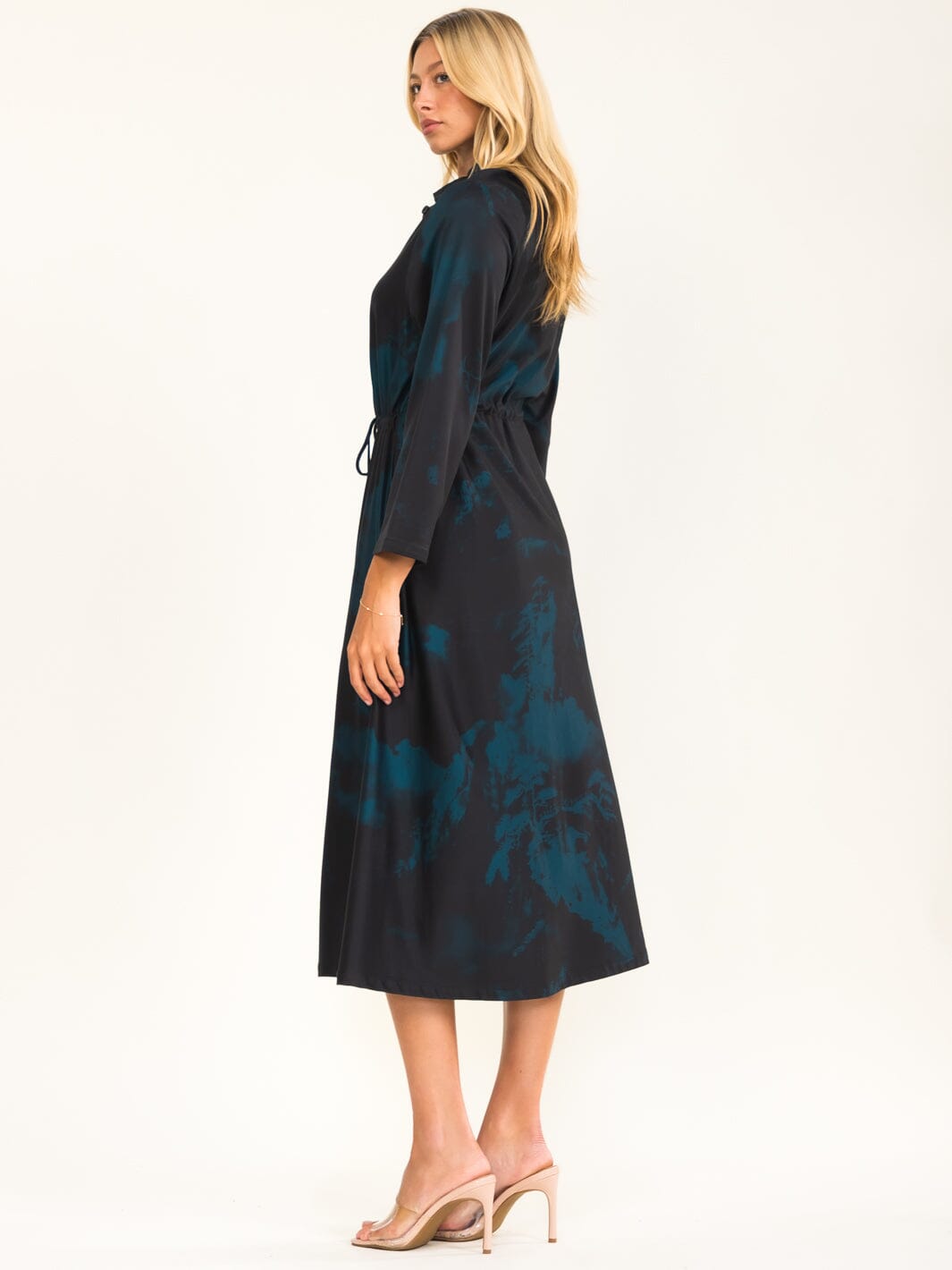 BEULAH WOMEN'S LONG SLEEVE SELF TIE MIDI DRESS