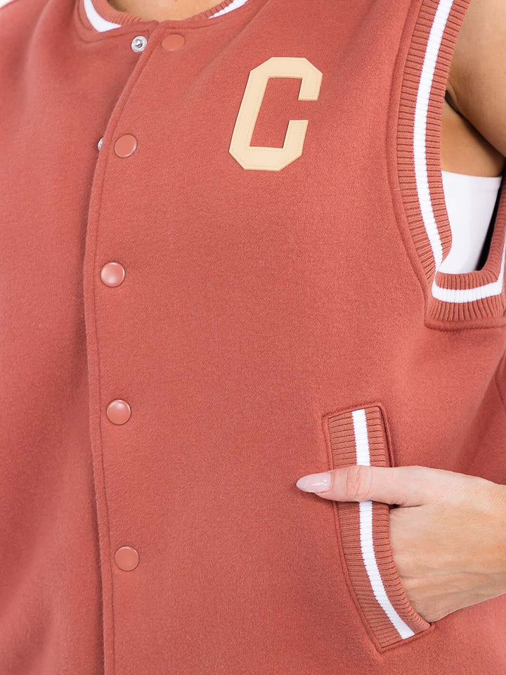 WOMEN'S SLEEVELESS BUTTON CLOSURE FRONT POCKETS VEST