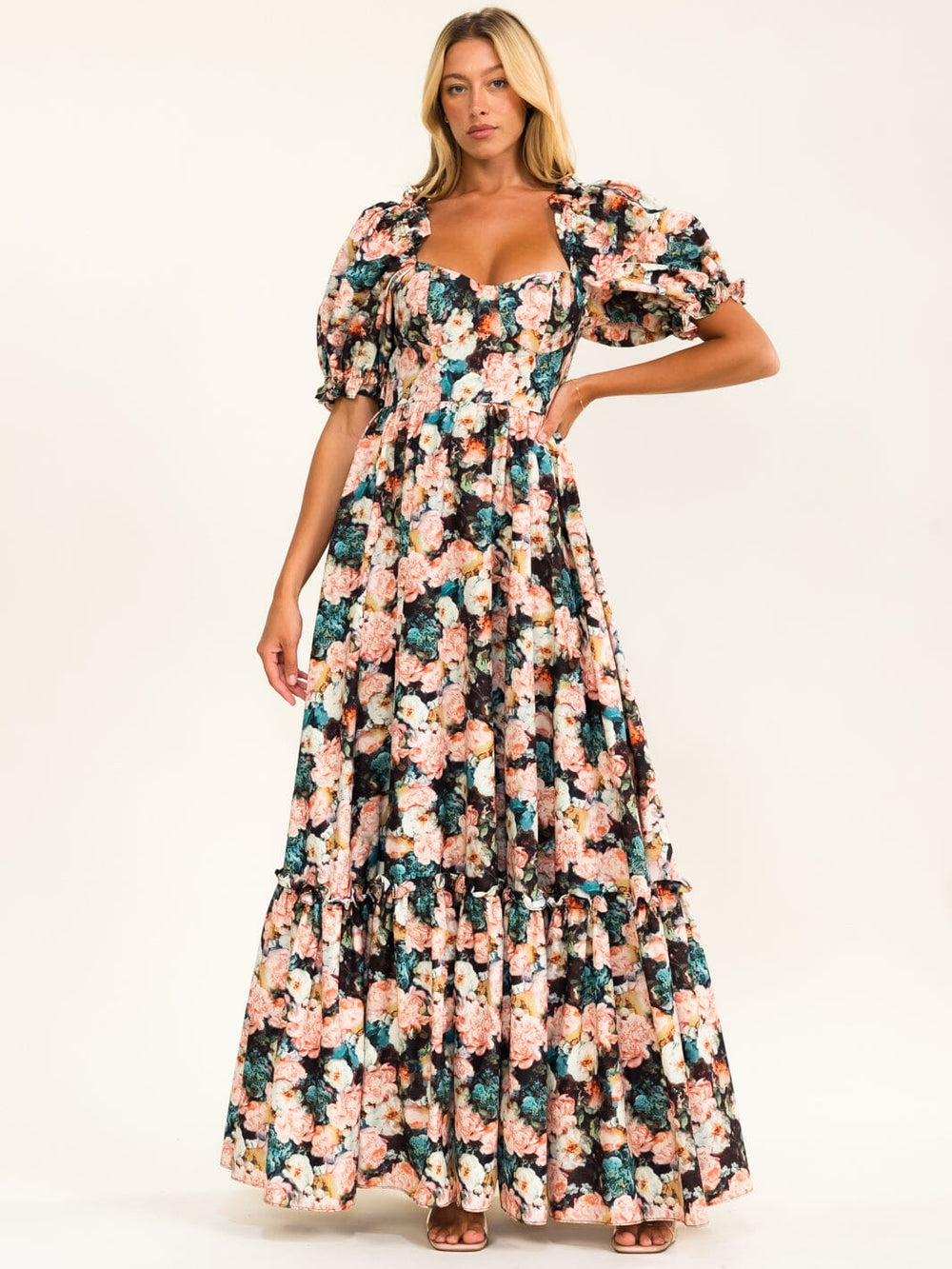 BEULAH WOMEN'S SHORT PUFF SLEEVE FLORAL MAXI DRESS