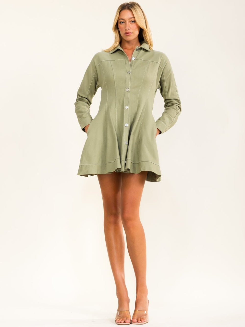 WOMEN'S LONG SLEEVE V-NECK BUTTON UP FRONT POCKETS FIT & FLARE DENIM MINI DRESS