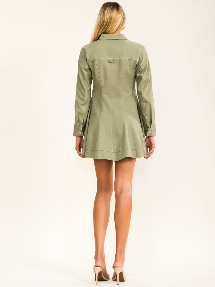 WOMEN'S LONG SLEEVE V-NECK BUTTON UP FRONT POCKETS FIT & FLARE DENIM MINI DRESS