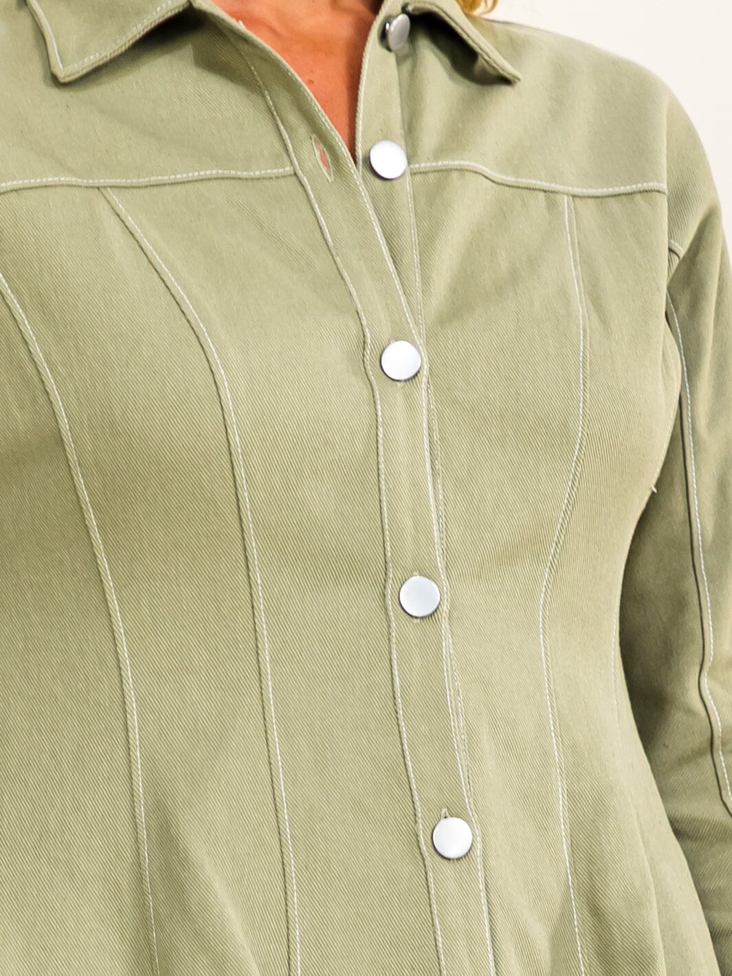WOMEN'S LONG SLEEVE V-NECK BUTTON UP FRONT POCKETS FIT & FLARE DENIM MINI DRESS