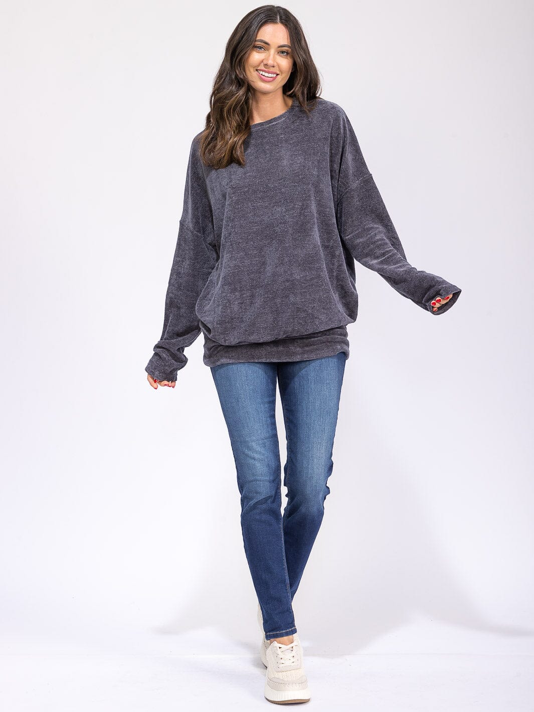 WOMEN'S LONG SLEEVE PULLOVER SWEATER