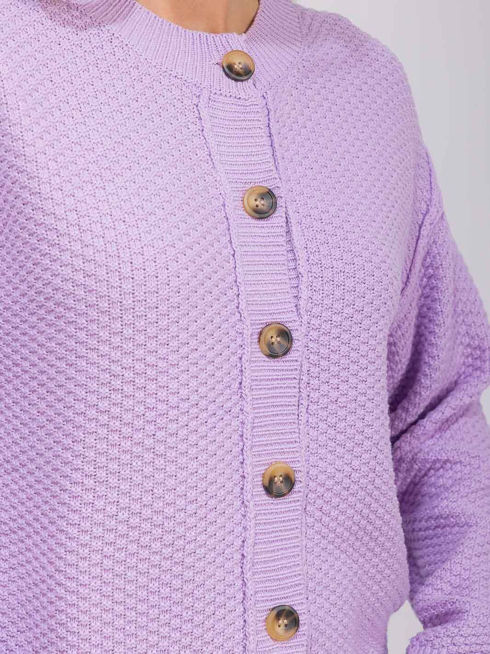 WOMEN'S LONG SLEEVE BUTTON CLOSURE KNIT SWEATER
