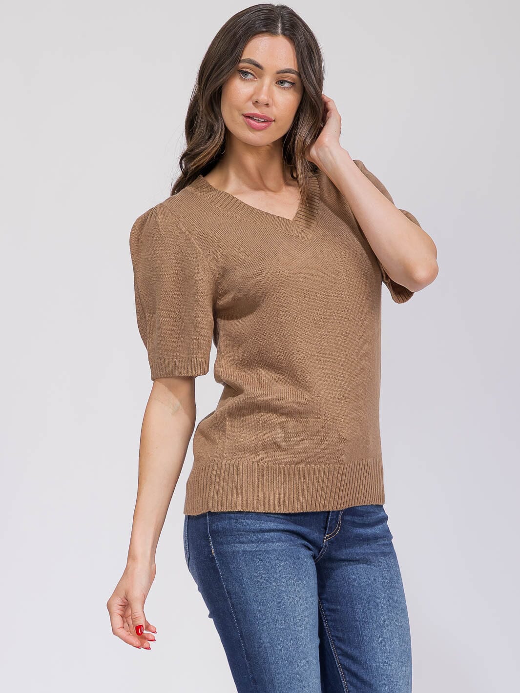 WOMEN'S SHORT SLEEVE V-NECK KNIT BLOUSE