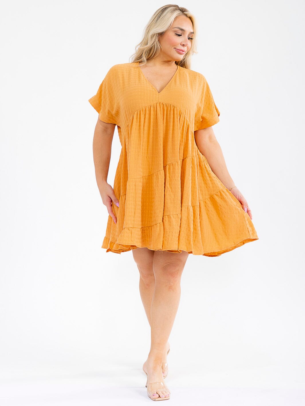 PLUS SIZE SHORT SLEEVES V-NECK TUNIC TIERED MINI DRESS